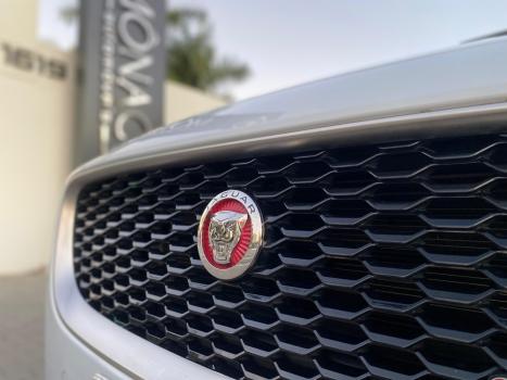JAGUAR E-Pace 2.0 16V 4P P250 AWD TURBO AUTOMTICO, Foto 17