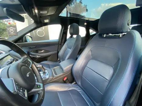JAGUAR E-Pace 2.0 16V 4P P300 R-DYNAMIC SE AWD TURBO AUTOMTICO, Foto 6