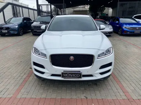 JAGUAR F-Pace 2.0 16V 4P AWD INGENIUM PRESTIGE TURBO AUTOMTICO, Foto 2