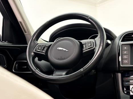 JAGUAR F-Pace 2.0 16V 4P PRESTIGE AWD TURBO DIESEL AUTOMTICO, Foto 18