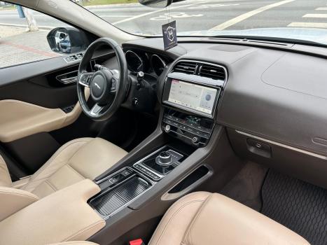 JAGUAR F-Pace 2.0 16V 4P PRESTIGE AWD TURBO DIESEL AUTOMTICO, Foto 9