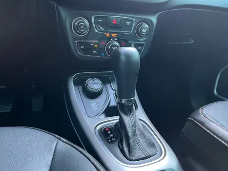 JEEP Compass 2.0 16V 4P 350 LONGITUDE 4X4 TURBO DIESEL AUTOMTICO, Foto 8