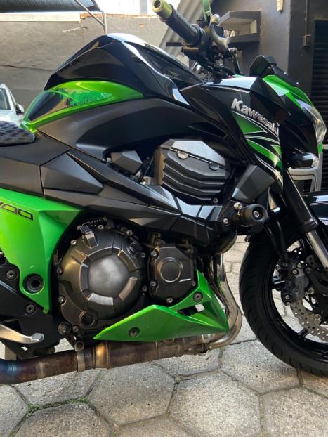 KAWASAKI Z 800 , Foto 4