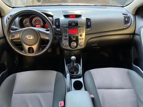 KIA Cerato Sedan 1.6 16V 4P EX, Foto 9