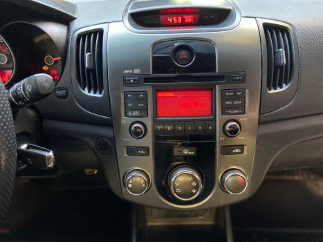KIA Cerato Sedan 1.6 16V 4P EX, Foto 10