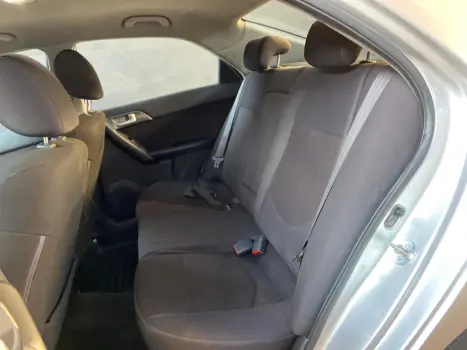 KIA Cerato Sedan 1.6 16V 4P EX, Foto 12