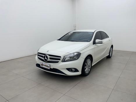 MERCEDES-BENZ A 200 1.6 16V 4P TURBO URBAN AUTOMTICO, Foto 2