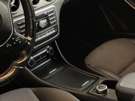 MERCEDES-BENZ GLA 200 1.6 16V 4P CGI STYLE TURBO AUTOMTICO, Foto 5