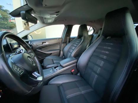 MERCEDES-BENZ GLA 200 1.6 16V 4P FLEX CGI ADVANCE TURBO AUTOMTICO, Foto 6