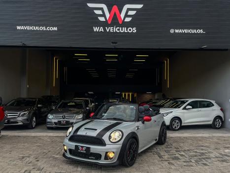 MINI Cooper 1.6 16V JOHN COOPER WORKS, Foto 1
