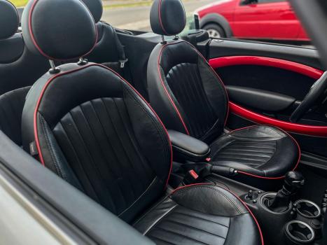 MINI Cooper 1.6 16V JOHN COOPER WORKS, Foto 2