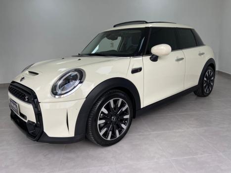 MINI Cooper 2.0 16V 4P CLUBMAN TURBO AUTOMTICO, Foto 1