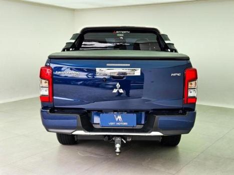 MITSUBISHI L 200 Triton 2.4 16V SPORT HPE 4X4 CABINE DUPLA TURBO DIESEL AUTOMTICO, Foto 6