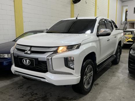 MITSUBISHI L 200 Triton 2.4 16V SPORT HPE 4X4 CABINE DUPLA TURBO DIESEL AUTOMTICO, Foto 1