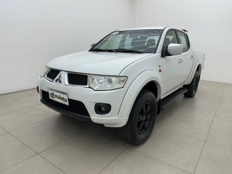 MITSUBISHI L 200 Triton 3.5 V6 HPE 4X4 FLEX CABINE DUPLA AUTOMTICO, Foto 2