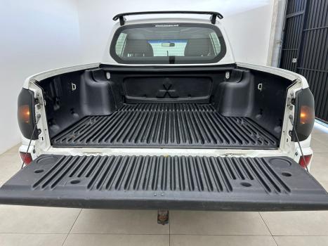 MITSUBISHI L 200 Triton 3.5 V6 HPE 4X4 FLEX CABINE DUPLA AUTOMTICO, Foto 5