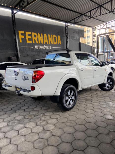 MITSUBISHI L 200 Triton 2.4 16V FLEX HLS CABINE DUPLA, Foto 3