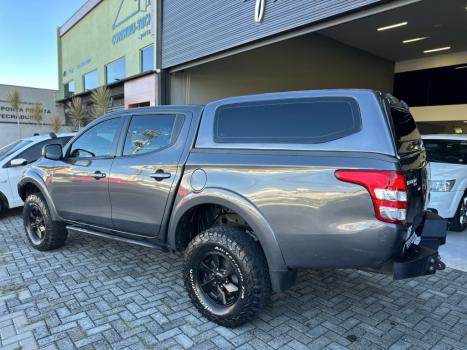 MITSUBISHI L 200 Triton 2.4 16V SPORT GLS CABINE DUPLA TURBO DIESEL AUTOMTICO, Foto 4