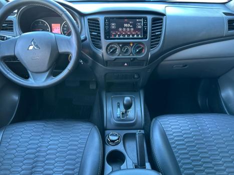 MITSUBISHI L 200 Triton 2.4 16V SPORT GLS CABINE DUPLA TURBO DIESEL AUTOMTICO, Foto 5