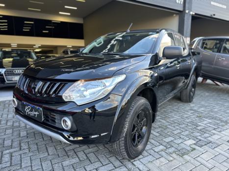 MITSUBISHI L 200 Triton 2.4 16V SPORT GLS CABINE DUPLA TURBO DIESEL, Foto 7