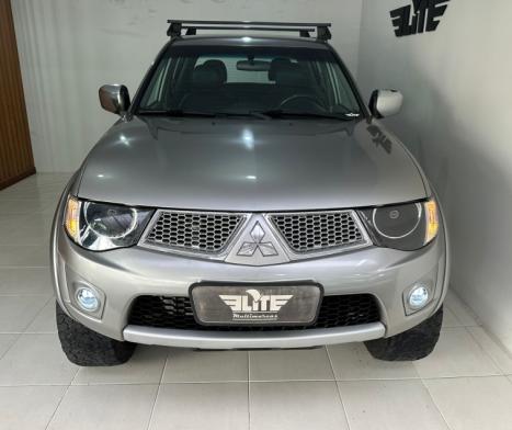 MITSUBISHI L 200 Triton 3.2 16V HPE 4X4 CABINE DUPLA TURBO DIESEL INTERCOOLER AUTOMTICO, Foto 2