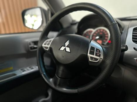 MITSUBISHI L 200 Triton 3.2 16V HPE 4X4 CABINE DUPLA TURBO DIESEL INTERCOOLER AUTOMTICO, Foto 7