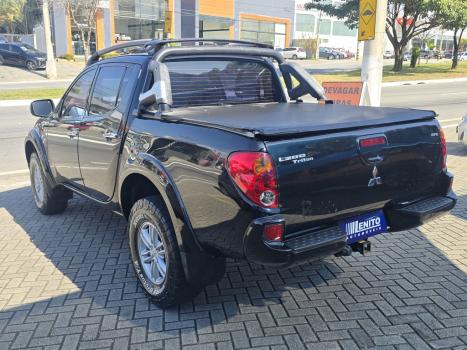 MITSUBISHI L 200 Triton , Foto 3