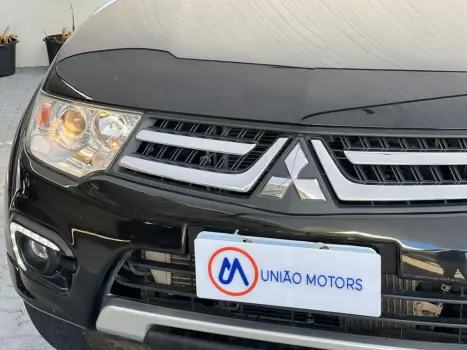 MITSUBISHI L 200 Triton 3.2 16V HPE 4X4 CABINE DUPLA TURBO DIESEL INTERCOOLER AUTOMTICO, Foto 35