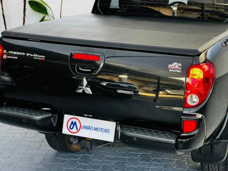 MITSUBISHI L 200 Triton 3.2 16V HPE 4X4 CABINE DUPLA TURBO DIESEL INTERCOOLER AUTOMTICO, Foto 5