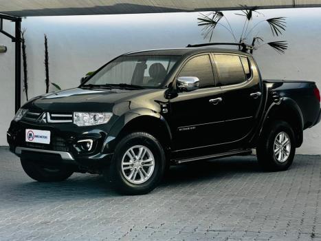 MITSUBISHI L 200 Triton 3.2 16V HPE 4X4 CABINE DUPLA TURBO DIESEL INTERCOOLER AUTOMTICO, Foto 9