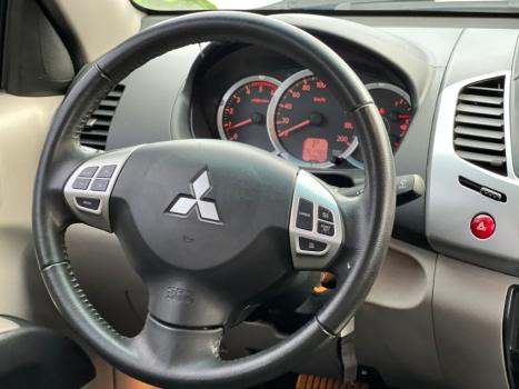 MITSUBISHI L 200 Triton 3.2 16V HPE 4X4 CABINE DUPLA TURBO DIESEL INTERCOOLER AUTOMTICO, Foto 21