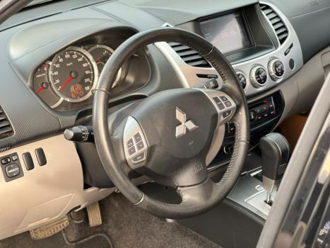 MITSUBISHI L 200 Triton 3.2 16V HPE 4X4 CABINE DUPLA TURBO DIESEL INTERCOOLER AUTOMTICO, Foto 37