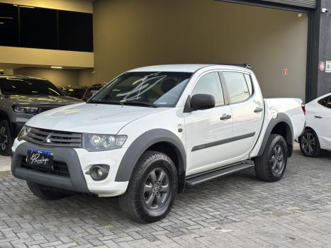 MITSUBISHI L 200 Triton 3.2 16V HPE 4X4 CABINE DUPLA TURBO DIESEL INTERCOOLER, Foto 3
