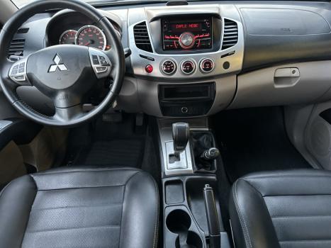 MITSUBISHI L 200 Triton 3.2 16V HPE 4X4 CABINE DUPLA TURBO DIESEL INTERCOOLER, Foto 9