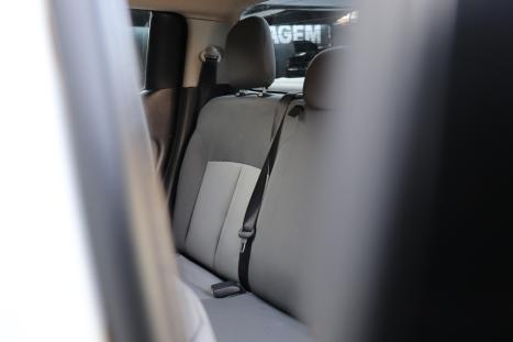 MITSUBISHI L 200 Triton 2.4 16V SPORT GLX 4X4 CABINE DUPLA TURBO DIESEL, Foto 8