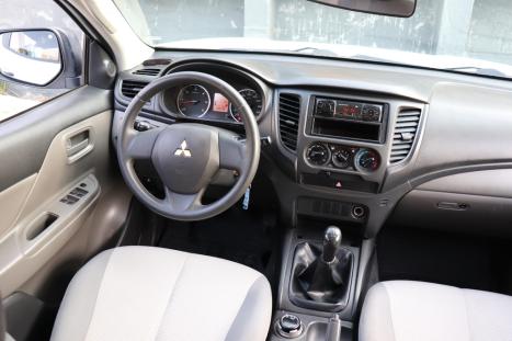 MITSUBISHI L 200 Triton 2.4 16V SPORT GLX 4X4 CABINE DUPLA TURBO DIESEL, Foto 9
