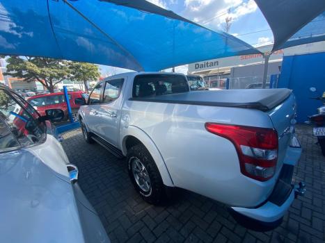 MITSUBISHI L 200 Triton , Foto 4