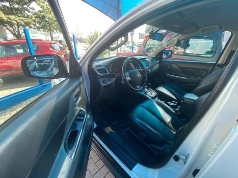 MITSUBISHI L 200 Triton , Foto 7