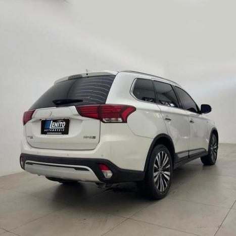 MITSUBISHI Outlander 3.0 V6 24V 4P HPE-S AWD AUTOMTICO, Foto 4