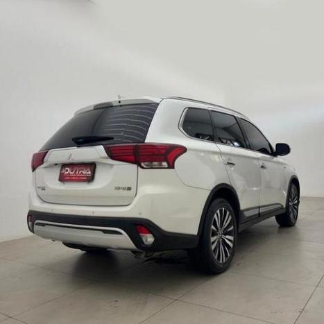 MITSUBISHI Outlander 3.0 V6 24V 4P HPE-S AWD AUTOMTICO, Foto 4