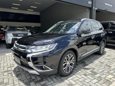 MITSUBISHI Outlander 2.2 16V 4P 4X4 DIESEL AUTOMTICO, Foto 6