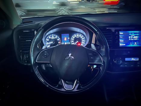 MITSUBISHI Outlander 2.0 16V 4P AUTOMTICO, Foto 9