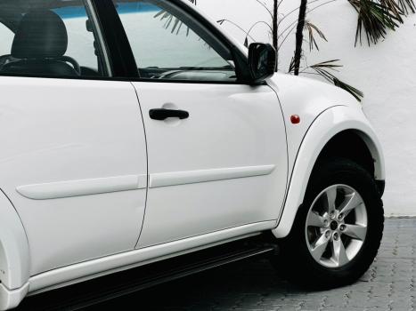 MITSUBISHI Pajero Dakar 3.2 16V 4P 4X4 TURBO DIESEL INTERCOOLER AUTOMTICO, Foto 9