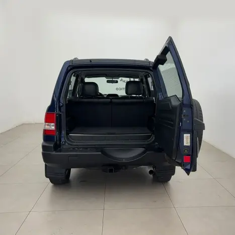 MITSUBISHI Pajero IO 1.8 16V 4P 4X4, Foto 6