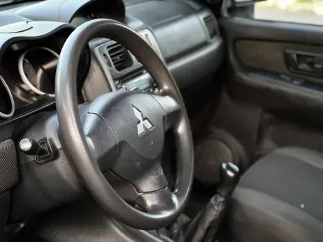 MITSUBISHI Pajero TR4 2.0 16V 4P 4X4 FLEX, Foto 2