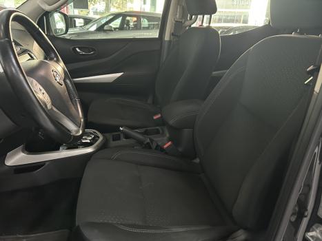 NISSAN Frontier 2.3 ATTACK CABINE DUPLA 4X4 BI-TURBO DIESEL AUTOMTICO, Foto 2