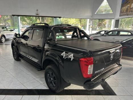 NISSAN Frontier 2.3 ATTACK CABINE DUPLA 4X4 BI-TURBO DIESEL AUTOMTICO, Foto 4