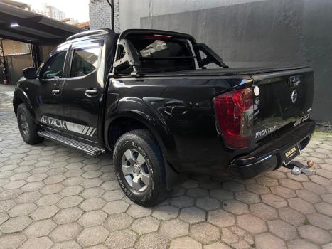 NISSAN Frontier 2.3 ATTACK CABINE DUPLA 4X4 BI-TURBO DIESEL AUTOMTICO, Foto 5