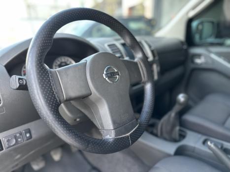 NISSAN Frontier 2.5 S TURBO DIESEL CABINE DUPLA, Foto 2