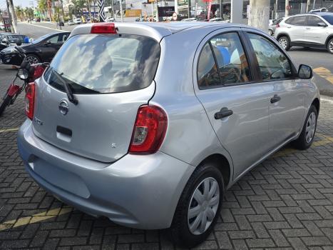 NISSAN March 1.0 12V 4P S FLEX, Foto 3